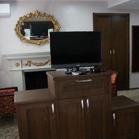 Old Metekhi Hotel Tbilissi Extérieur photo