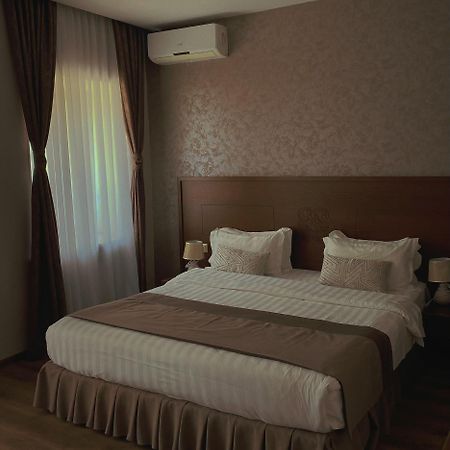 Old Metekhi Hotel Tbilissi Extérieur photo